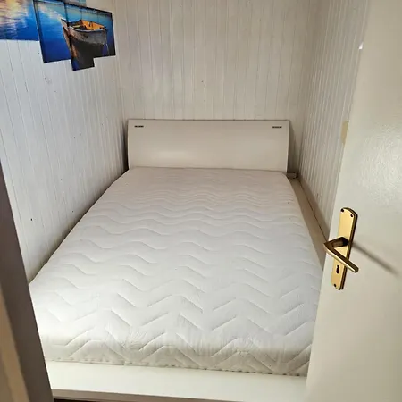 Holiday home 265 Am Zeulenrodaer *